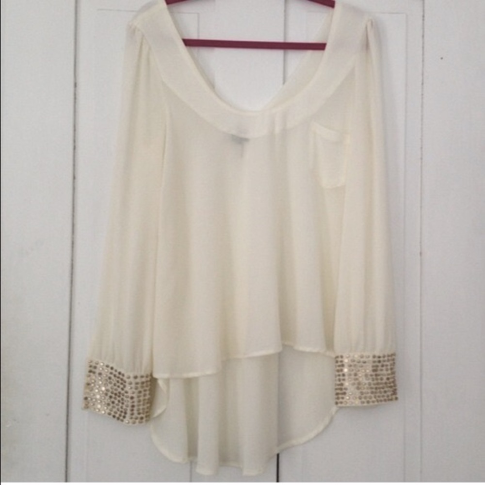 Hi-Lo Ivory Blouse